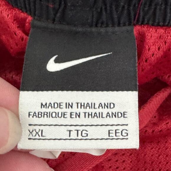 Nike Shorts Mens 2XL Red Black Athletic Mesh Lined Pocket Drawstring Swim Gym - Picture 8 of 13